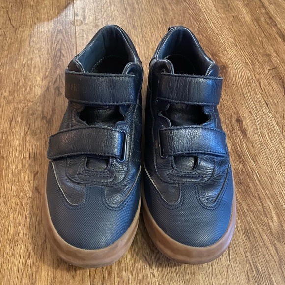 Camper Kids “Pursuit” Navy Blue Leather Sneaker size 33EU - Picture 3 of 6